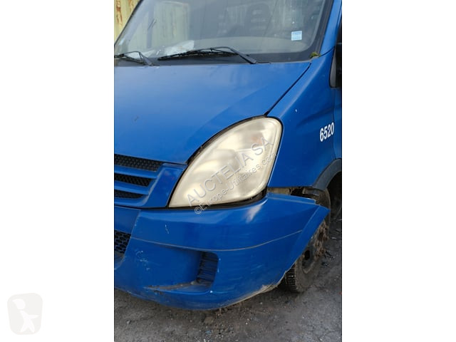 Véhicule utilitaire Iveco 40C35