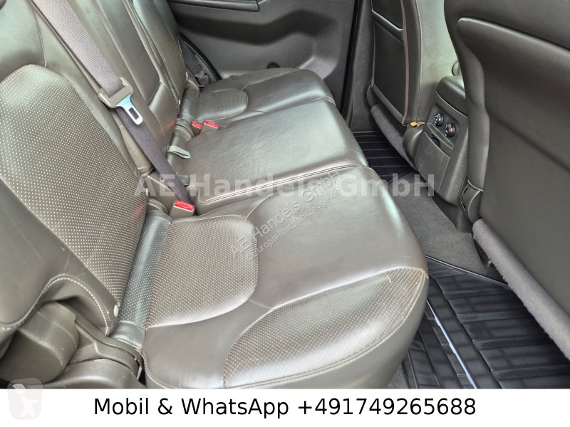 Véhicule utilitaire Nissan 2.5 dCi 4x4...