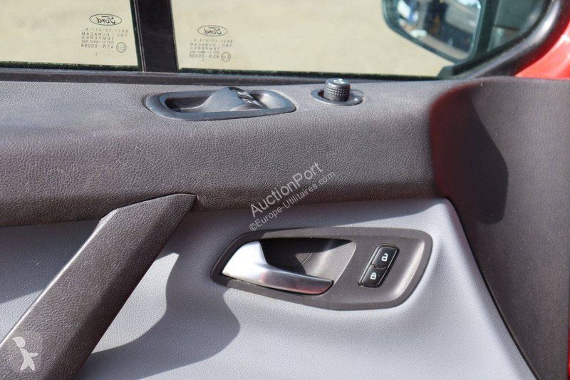 Véhicule utilitaire Ford