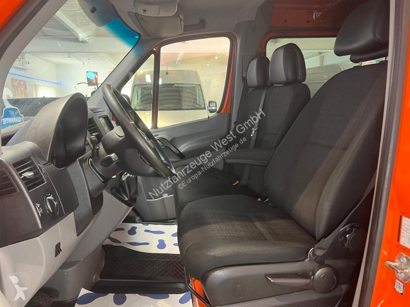 Véhicule utilitaire Mercedes 316 CDI Mixto...