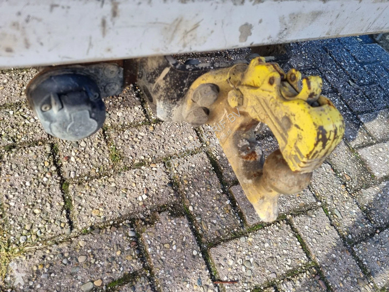 Véhicule utilitaire Renault 2.3 dci 146 pk...