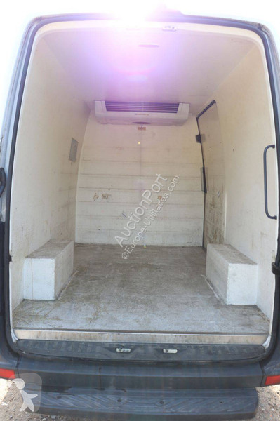 Véhicule utilitaire Mercedes