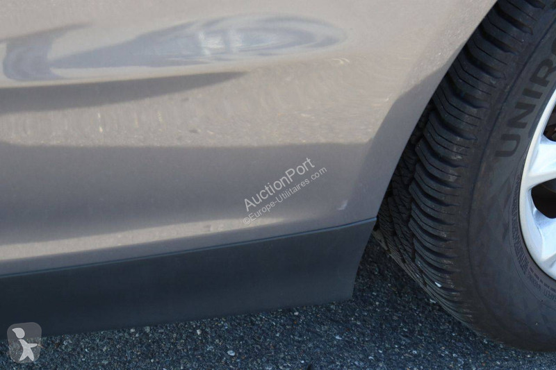 Véhicule utilitaire Ford