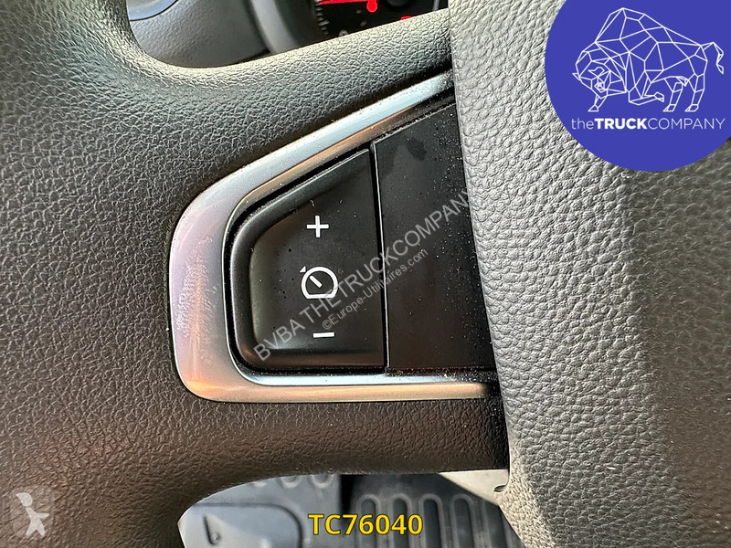 Véhicule utilitaire Renault 130.35 L2H2