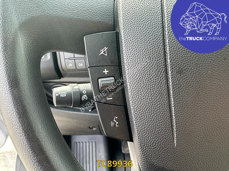 Véhicule utilitaire Opel 2.2 CDTI L4H2