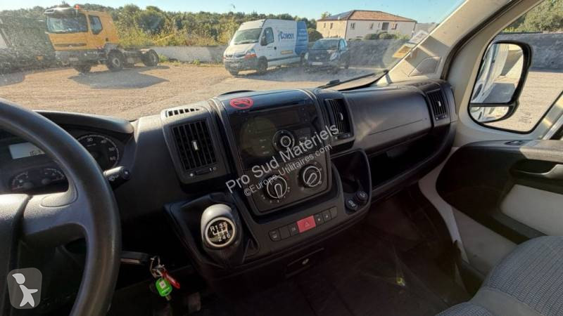 Véhicule utilitaire Citroën 2.0 HDi 130 CONFORT
