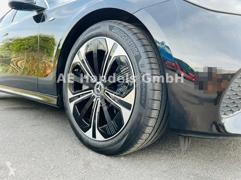 Užitkové vozidlo Mercedes E 300e T-Modell...