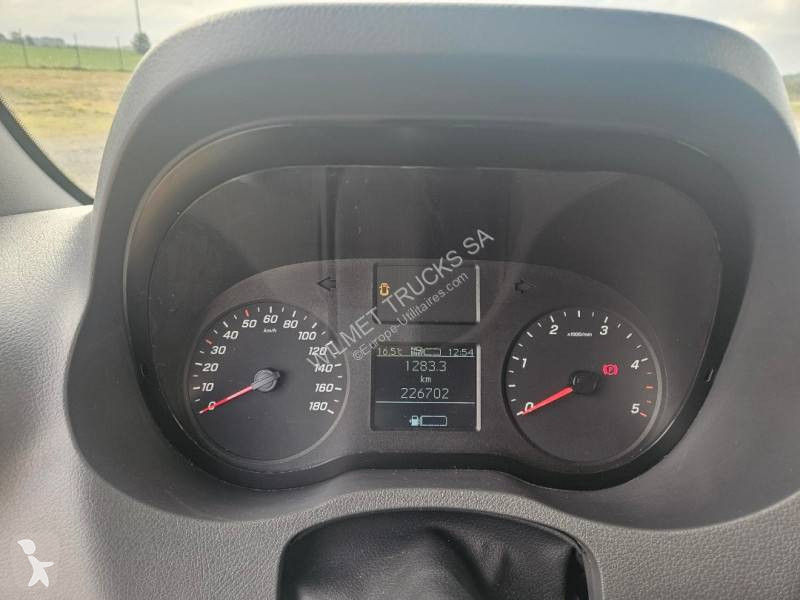 Mercedes 315 CDI van