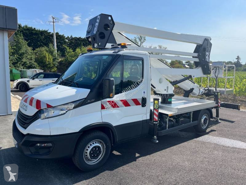 Úžitkové vozidlo Iveco 35S14