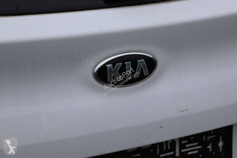 KIA  cee'd van