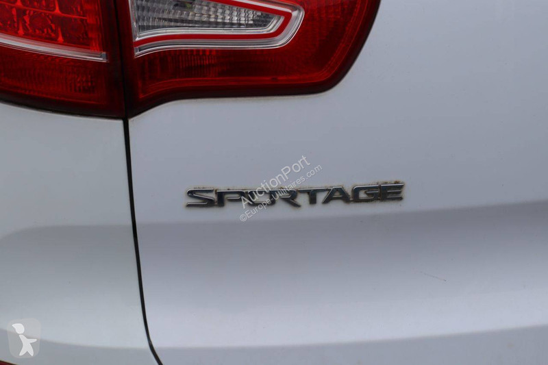KIA  van