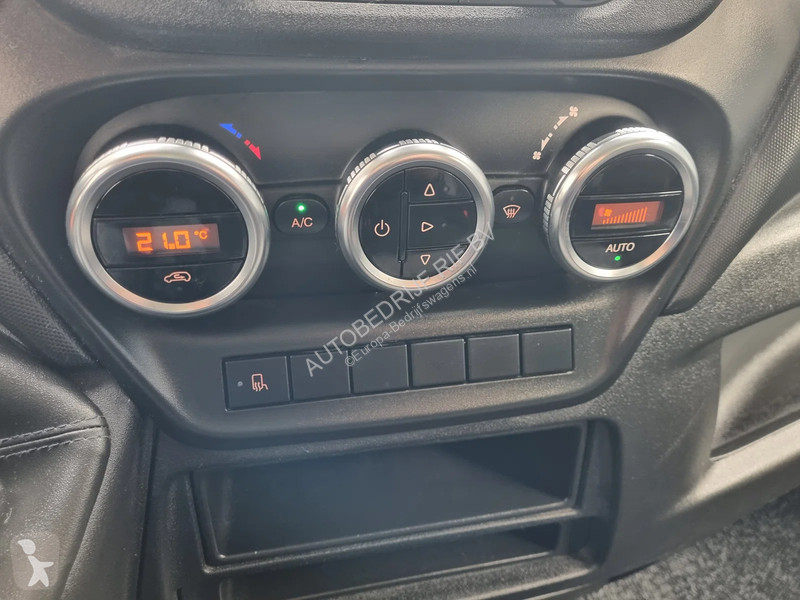 Užitkové vozidlo Iveco 35C16 3.0D Koelkoffer...