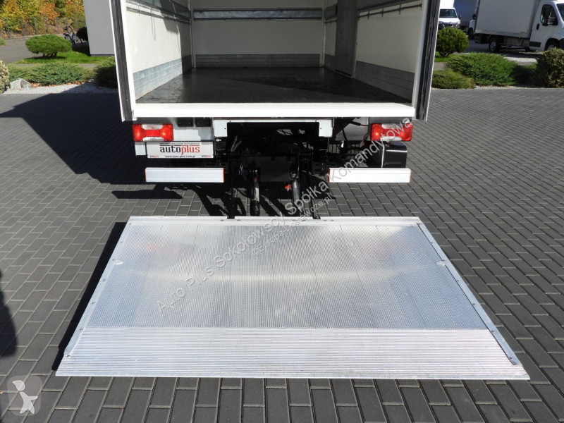 Iveco 35C16 DAILY van