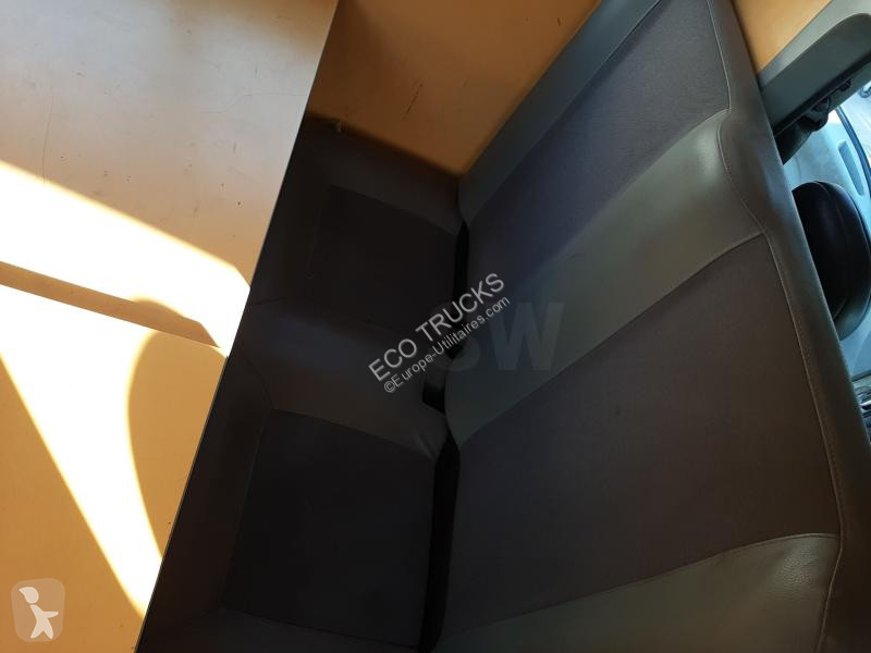 Užitkové vozidlo Renault 2.5 DCI 120