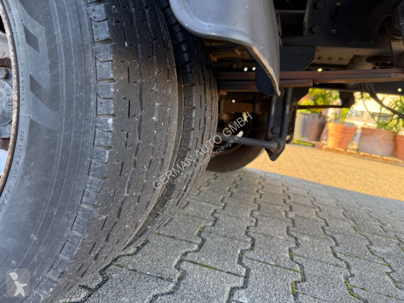 Furgoneta Iveco 35C15 3,0L Koffer LBW 750kg...