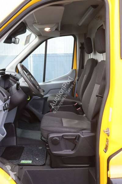 Furgoneta Ford