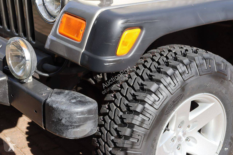 Furgoneta Jeep
