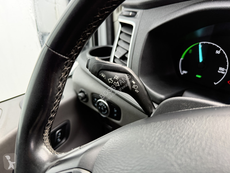 Furgoneta Ford 68kWh 184PK L3H2 317km WLTP 93%...