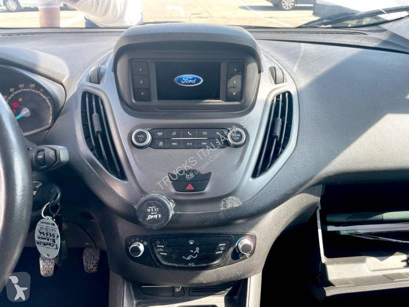 Furgoneta Ford