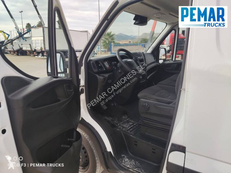 Furgoneta Iveco