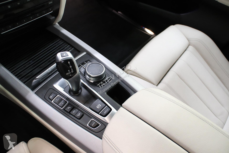 Autoutilitară BMW xDrive40e High Executive M...
