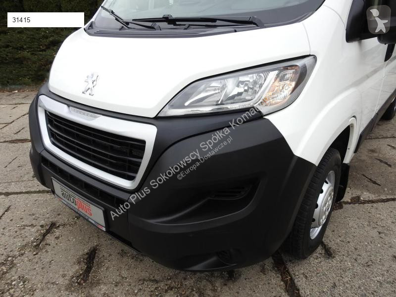 Autoutilitară Peugeot BOXER FURGON CHŁODNIA...