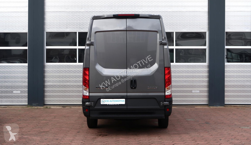 Bedrijfswagen Iveco 35S18HV 3.0 35 L2H2 BPM...