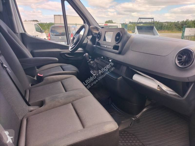 Véhicule utilitaire Mercedes