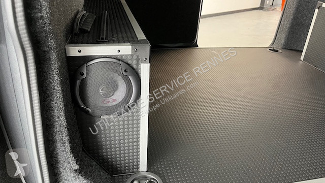 Véhicule utilitaire Volkswagen L1H1 2.0 TDI 150...