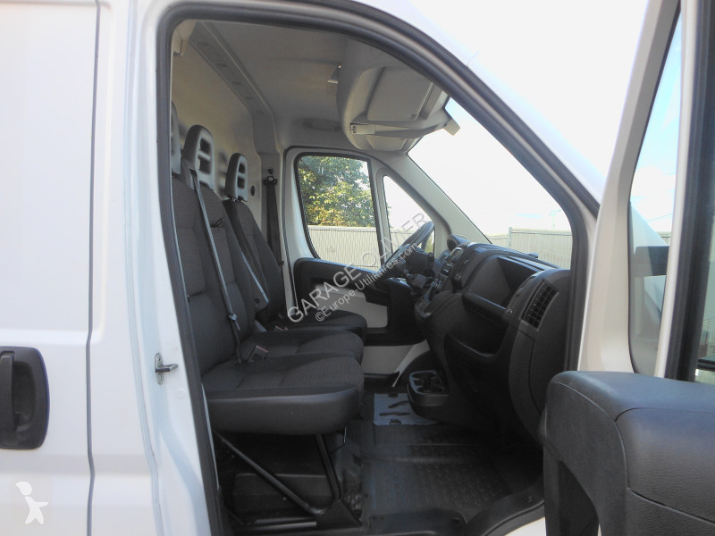 Autoutilitară Citroën 33 L2H2 2.0 Bluehdi 130 Club