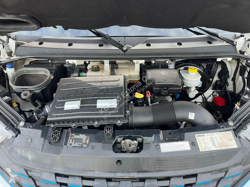 Veículo utilitário Iveco 35S14N CNG! XARIOS 350...