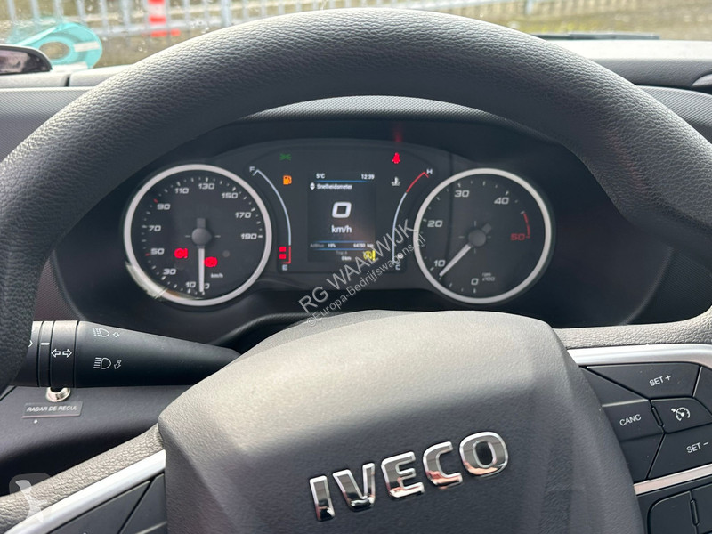 Véhicule utilitaire Iveco 35S14 APK 29-08-2026,...