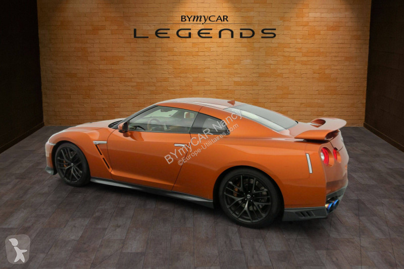Autoutilitară Nissan GT-R 3.8 V6 570