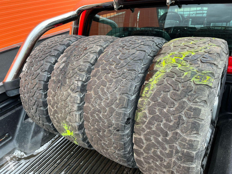 Furgoneta Ford 4x4