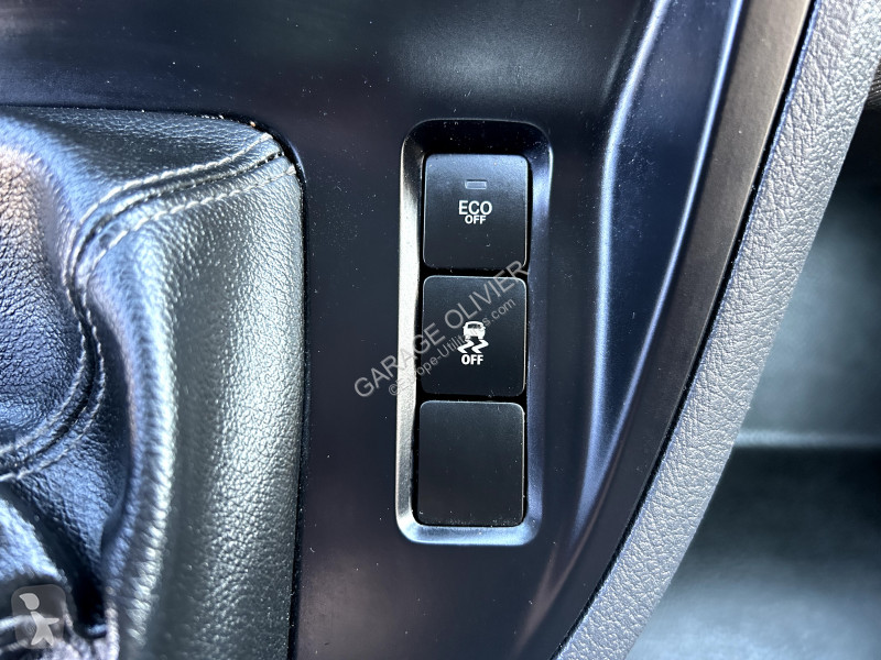 Véhicule utilitaire Mercedes Compact 109 1.5...