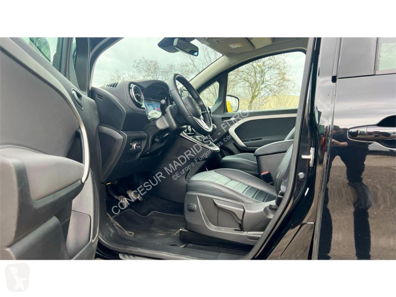 Užitkové vozidlo Mercedes 180 d