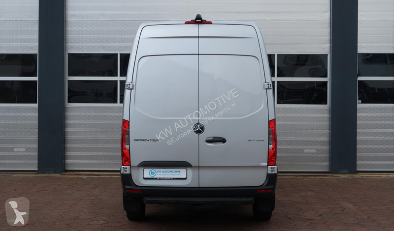 Bedrijfswagen Mercedes 317 1.9 CDI L2H2 AUT/...