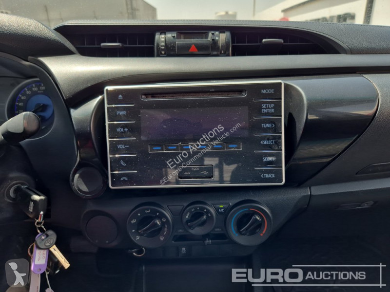 Véhicule utilitaire Toyota Hilux