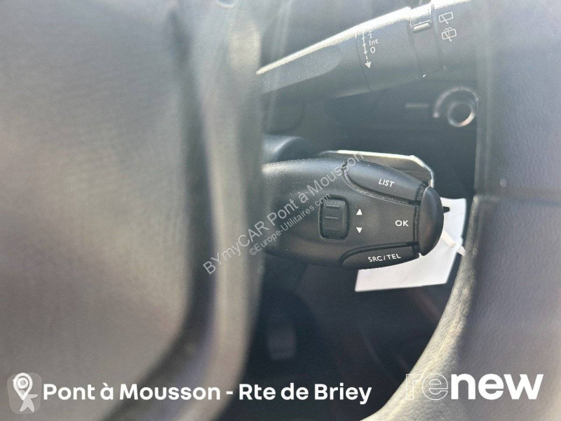 Autoutilitară Peugeot Rifter Standard BlueHDi...