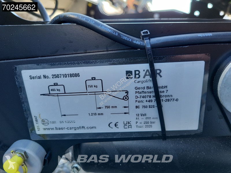 Véhicule utilitaire Iveco 35S18 3.0L Laadklep...