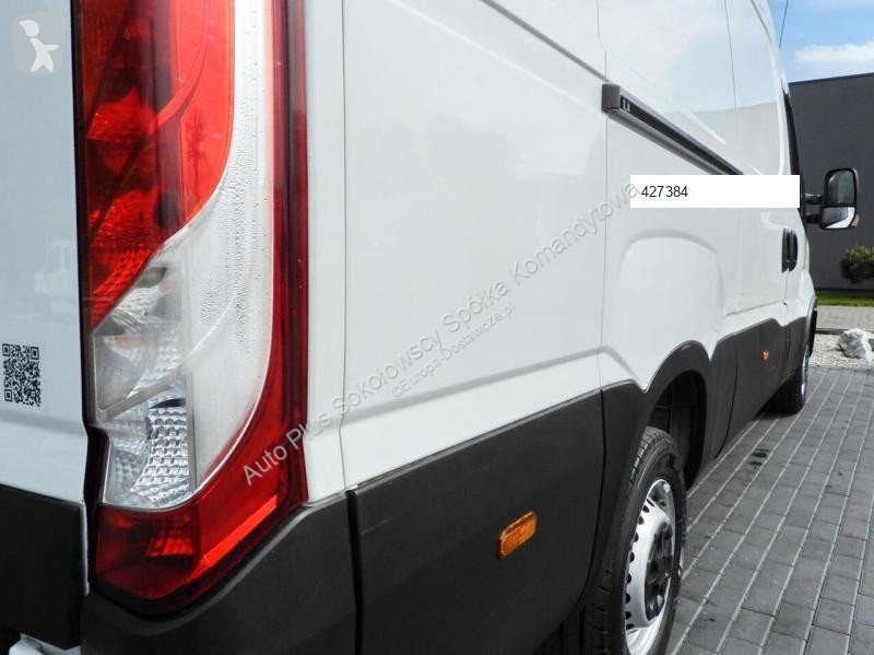 Autoutilitară Iveco DAILY 35S14 FURGON CHŁODNIA...