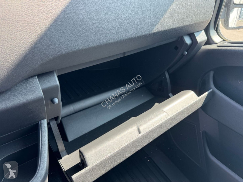 عربة نفعية Renault