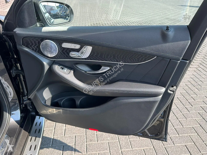 Autoutilitară Mercedes AMG  4MATIC GLC