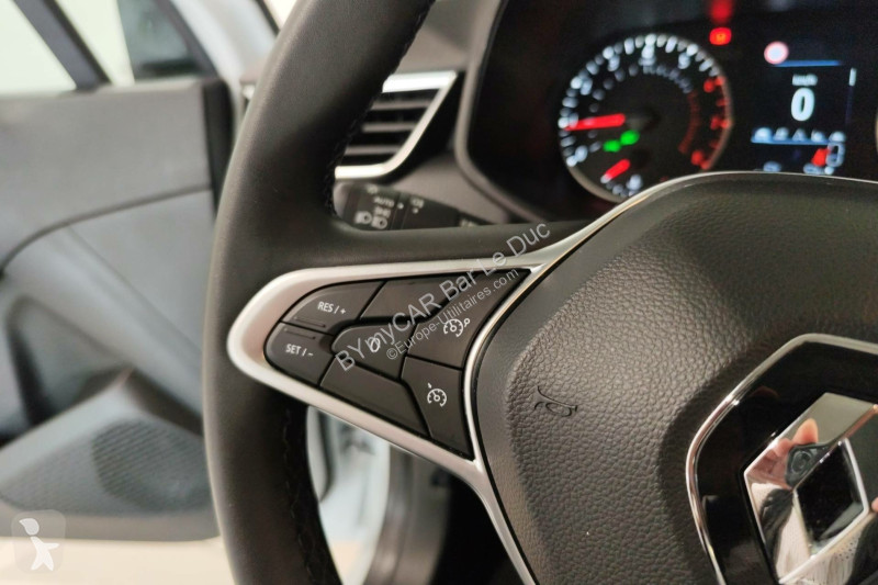 Veicolo commerciale Renault Clio TCe 90