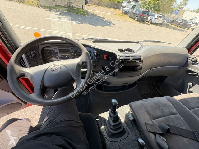 Furgoneta Mercedes 815*Bordwände*3-Sitzer*Euro...