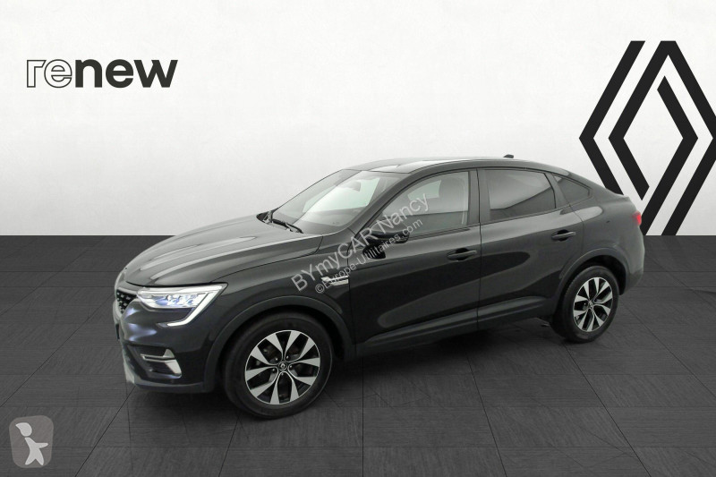 Autoutilitară Renault Arkana mild hybrid 140...