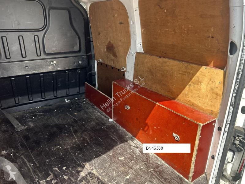 Furgoneta Ford T200