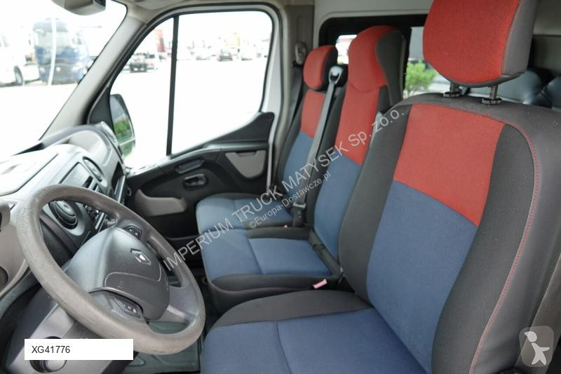 Furgoneta Renault MASTER / 6 osób / MANUAL / L2...