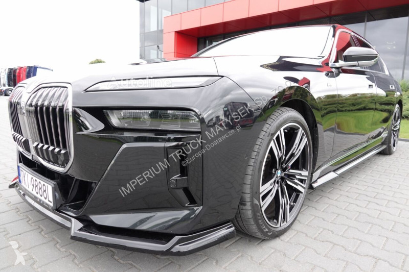 Véhicule utilitaire BMW 7 xDrive M Sport