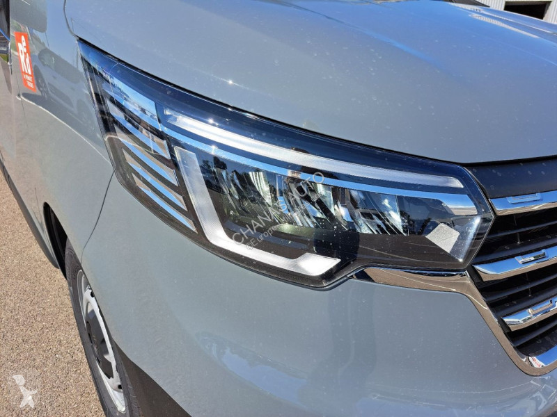 Varevogn Renault 6PL L2H1 3T BLUE DCI 150 GSR2...